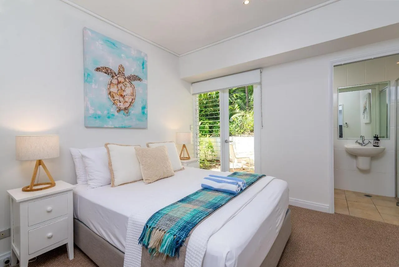 Seascape Holidays Villas On Murphy Street Port Douglas