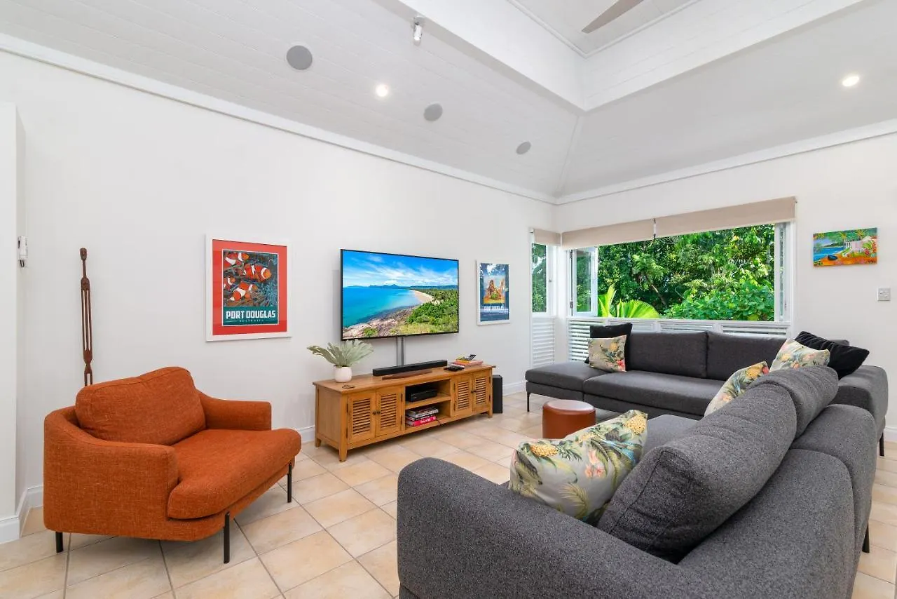 Seascape Holidays Villas On Murphy Street Port Douglas
