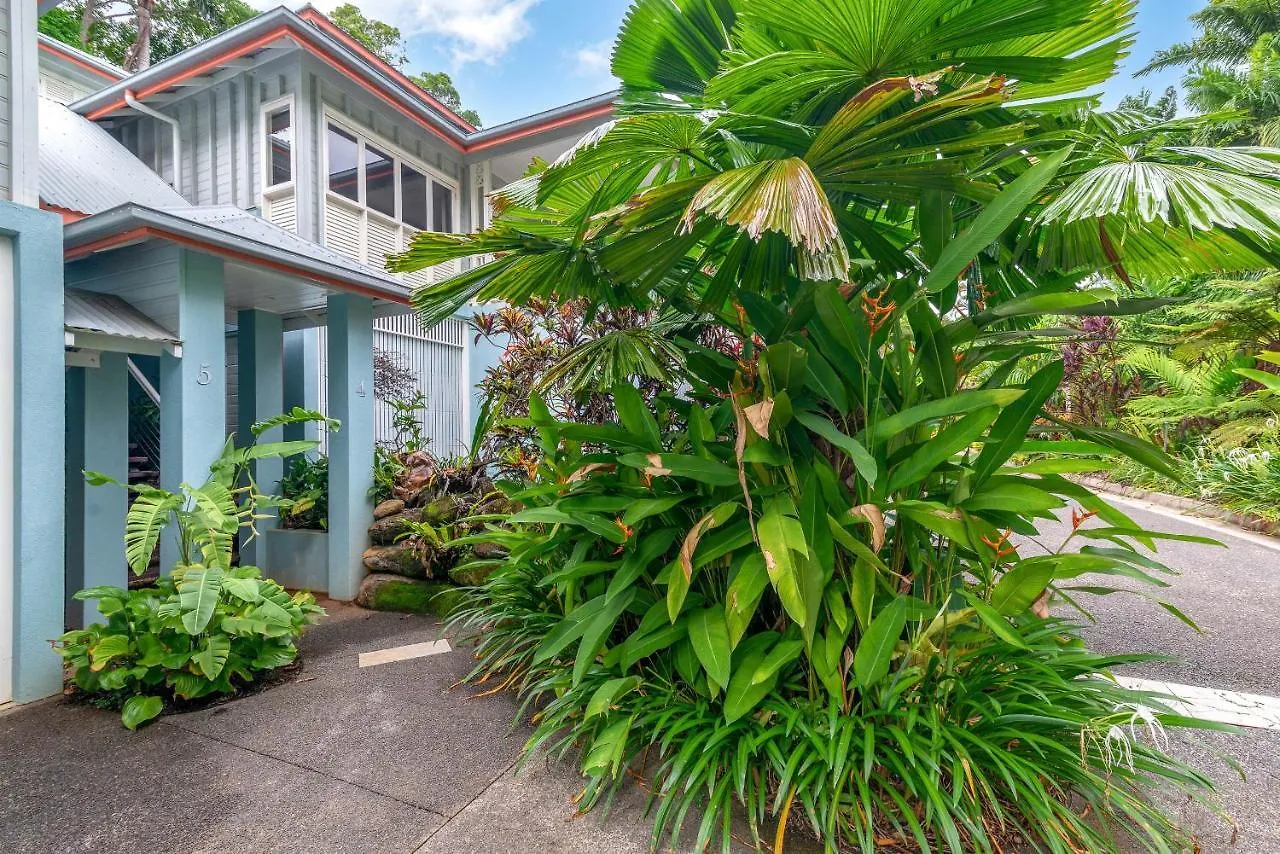 Seascape Holidays Villas On Murphy Street Port Douglas Australia